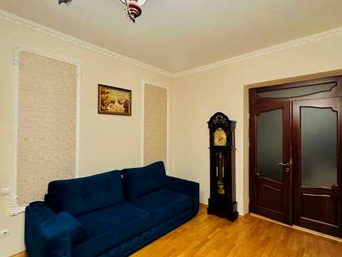 квартира за адресою Академіка Рудницького вул., 33