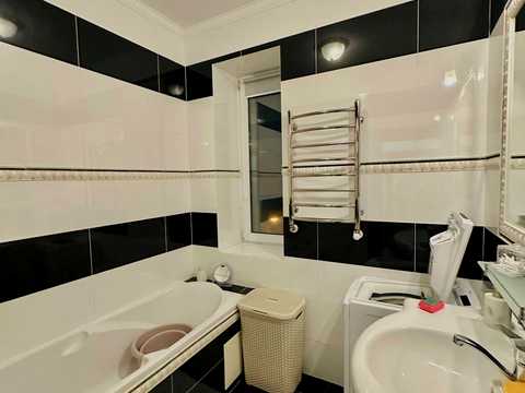 квартира за адресою Академіка Рудницького вул., 33