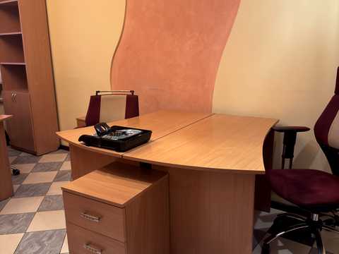 комерційна за адресою Олеся Гончара вул., 62