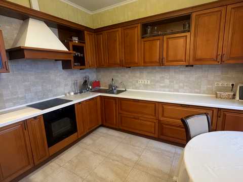 квартира за адресою Незалежності вул. (Армійська), 11/1
