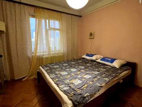 квартира по адресу Амвросия Бучмы бульв., 1