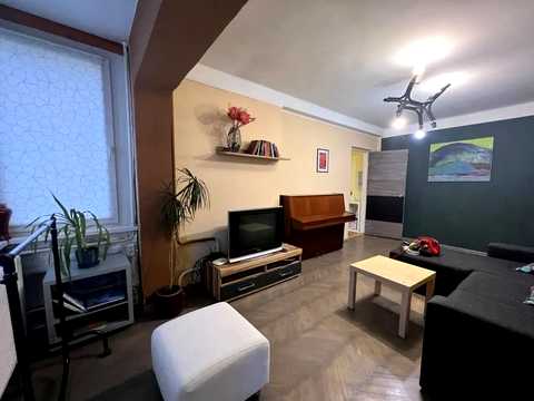 квартира по адресу Амвросия Бучмы бульв., 1