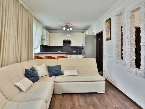 квартира за адресою Юності вул., 3