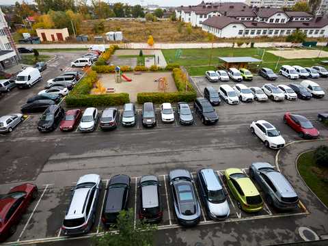 квартира за адресою Юності вул., 3