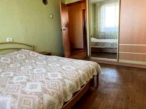 квартира за адресою Яни Червоної вул., 7
