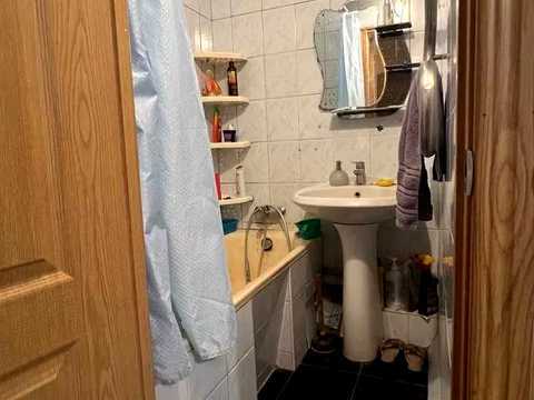 квартира за адресою Яни Червоної вул., 7