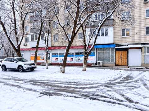 комерційна за адресою Науки просп., 10