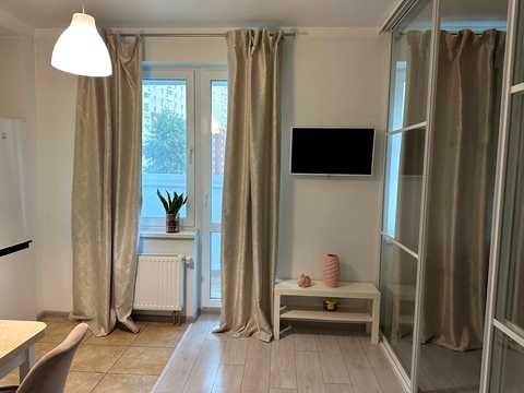 квартира за адресою Академіка Глушкова просп., 9-Д