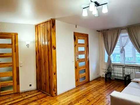 квартира за адресою Високовольтна вул., 14