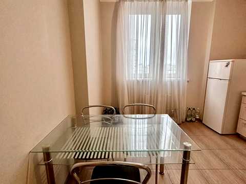 квартира за адресою Київ, Олени Пчілки вул., 8