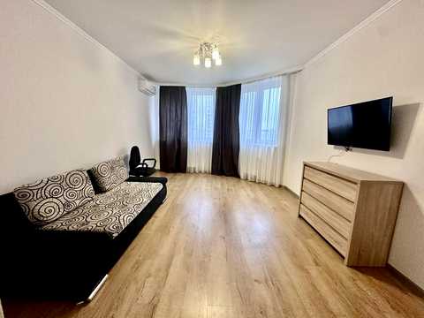 квартира за адресою Київ, Олени Пчілки вул., 8