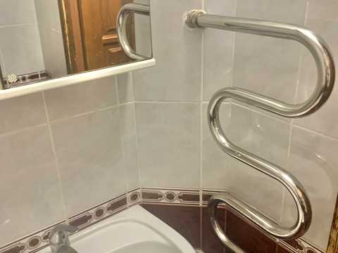 квартира за адресою Анни Ахматової вул., 39-А