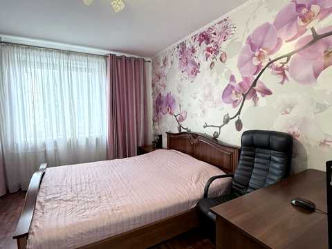 квартира за адресою Старицького вул., 12
