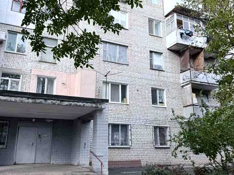 квартира за адресою Старицького вул., 12