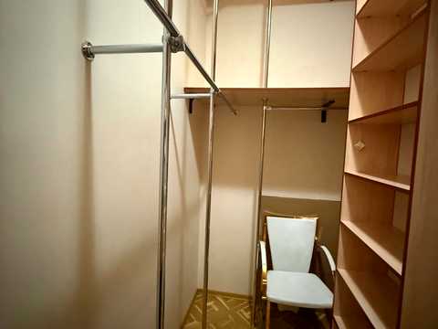 квартира за адресою Шовковична вул., 10