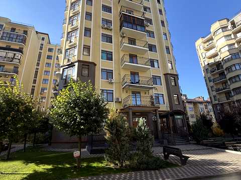 квартира по адресу Западная ул., 8