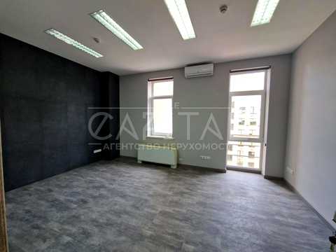 комерційна за адресою Антоновича вул. (Горького), 33