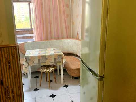 квартира за адресою Анни Ахматової вул., 39-А
