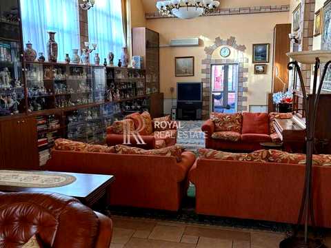 будинок за адресою смт. Козин, Мистецька вул., 7