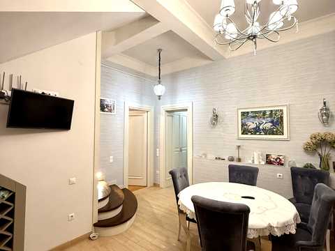 квартира за адресою Львів, Митрополита Андрея вул., 2