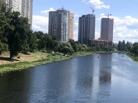 квартира за адресою Русанівський бульв., 10