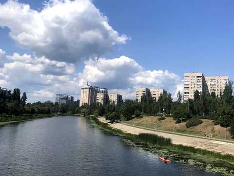 квартира за адресою Русанівський бульв., 10