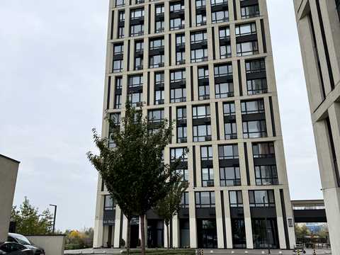 квартира за адресою Зарічна вул., 4к1