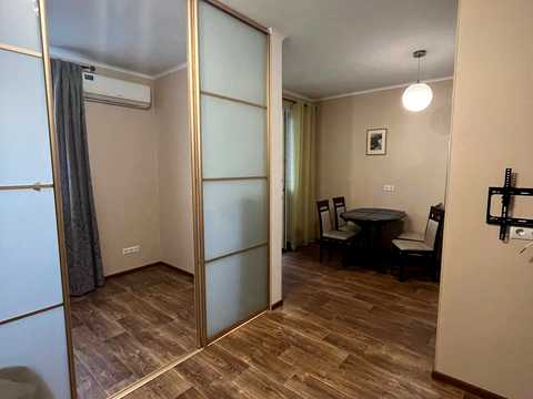 квартира за адресою Юрія Кондратюка вул., 5