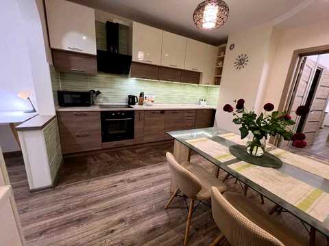 квартира за адресою Михайла Донця вул., 2-Б