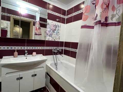 квартира за адресою Михайла Донця вул., 2-Б