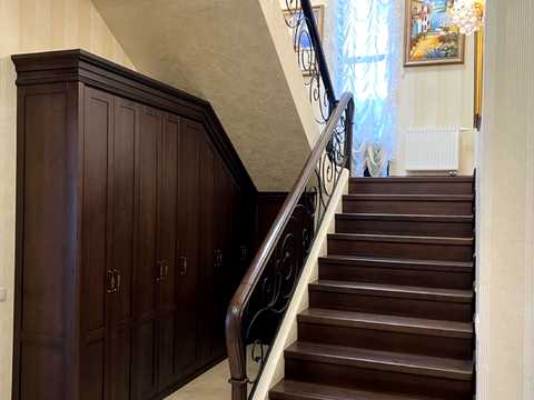 будинок за адресою Вишгородська вул.