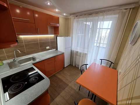 квартира за адресою Тополина вул., 26