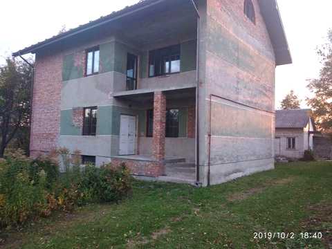 будинок за адресою Джерельна, 1