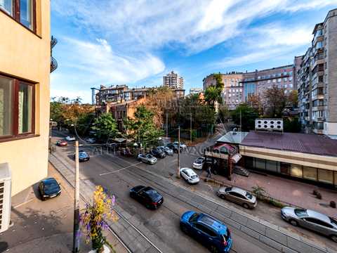 квартира за адресою Дмитрівська вул., 75