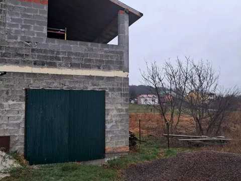 будинок за адресою с. Зарудці, Замкнута
