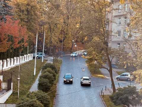 квартира за адресою Героїв Майдану вул. (Гвардійська), 18а
