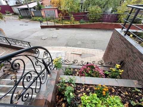 квартира за адресою Жамбила Жабаєва вул. (Кузьминська), 22
