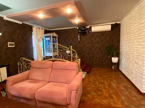 будинок за адресою с. Нова Дофінівка, радісна, 6