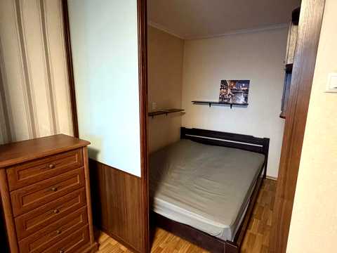 квартира за адресою Калинова вул., 74