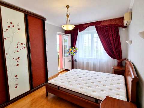 квартира за адресою Милославська вул., 45