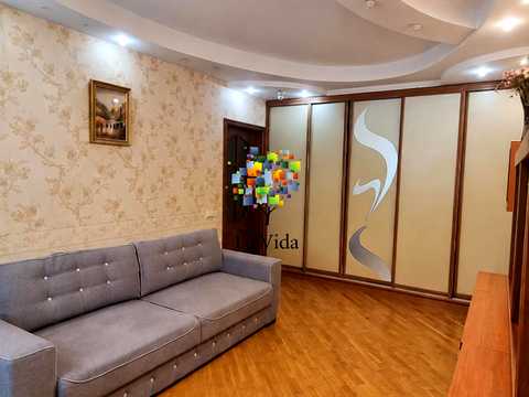 квартира за адресою Милославська вул., 45