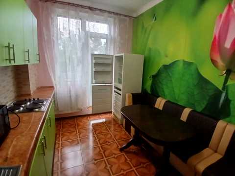 квартира за адресою Перлинна вул., 3