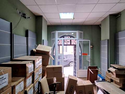 комерційна за адресою Ніжинська вул., 1