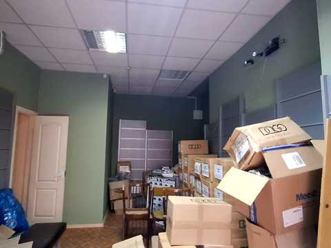 комерційна за адресою Ніжинська вул., 1