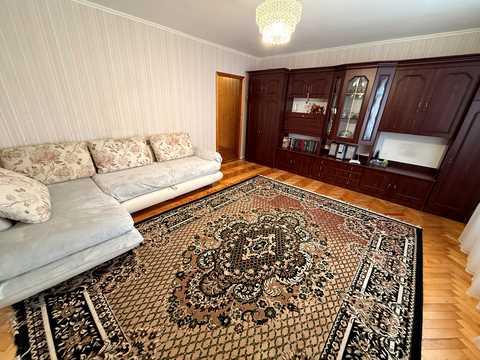 квартира за адресою Генерала М. Тарнавського вул., 14