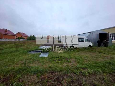 коммерческая по адресу Київська ул., 88