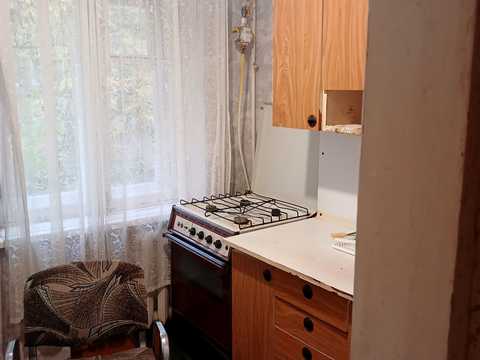 квартира за адресою Героїв Крут вул. (Валентини Терешкової), 2/4