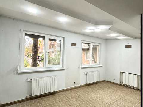 комерційна за адресою Харків, Науки просп. (Леніна), 37