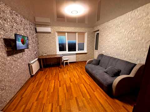 квартира за адресою Дніпро, Космонавтів вул., 4