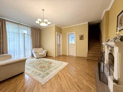 квартира за адресою Кирила і Мефодія вул., 31